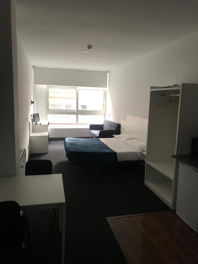 Room And Kitchen Bilbao Ngoại thất bức ảnh