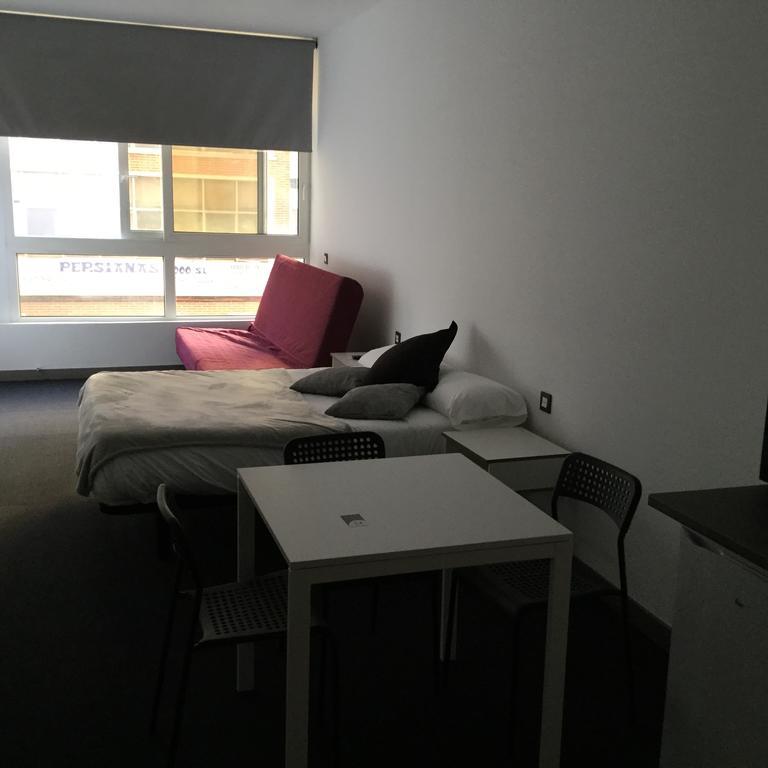 Room And Kitchen Bilbao Ngoại thất bức ảnh