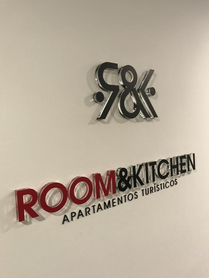 Room And Kitchen Bilbao Ngoại thất bức ảnh